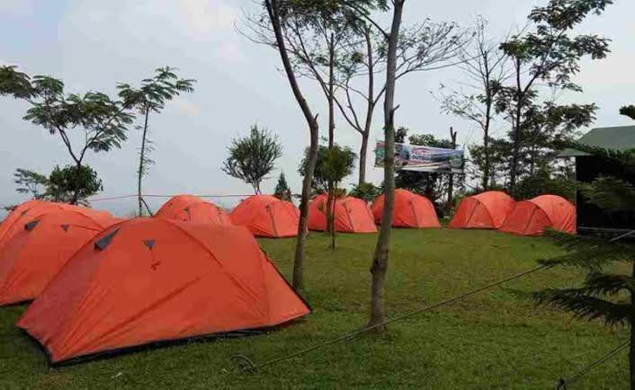 Tapian Asri Camp Hotel Букитинги Екстериор снимка